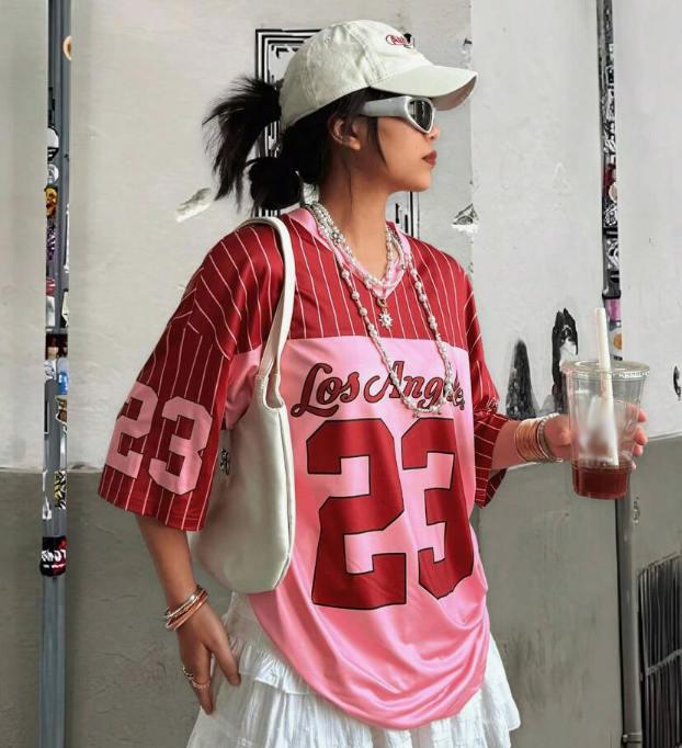 Color Block Letter Print Tee & Pleated Skirt Set