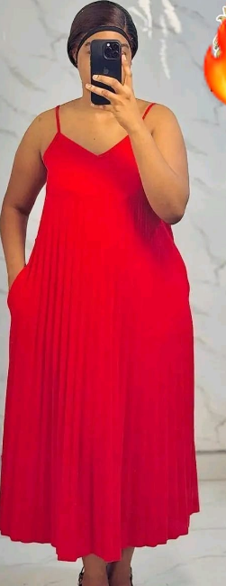 Women’s V Neck Pleated Party Dress